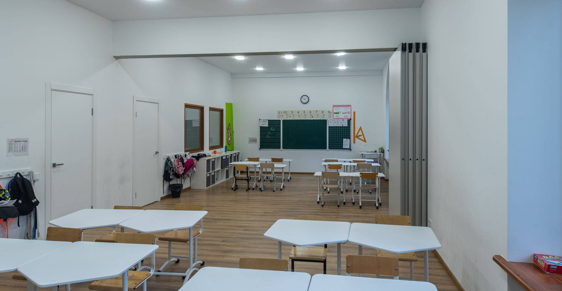 Фото проекта: Nayada поставила в SmartSchool трансформируемые перегородки SmartWall H5. Изображение № 8