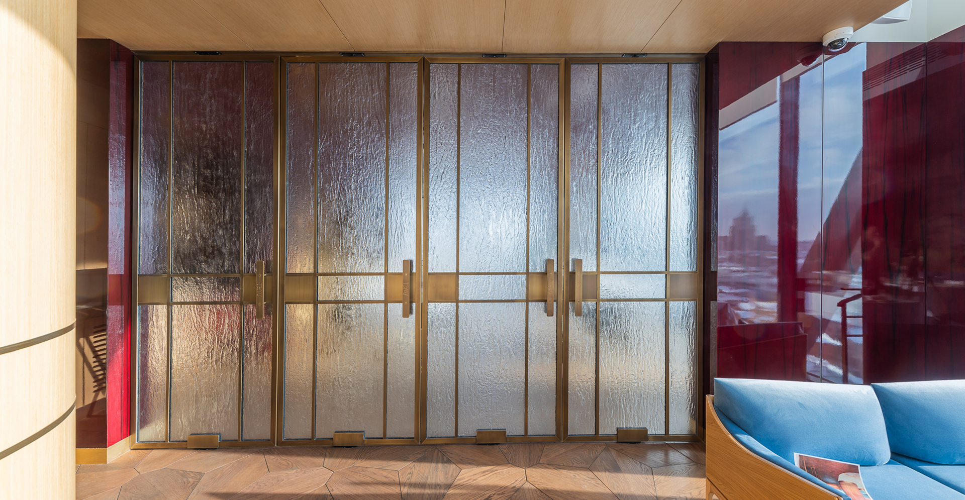 Фото проекта: Гостиница Cosmos. Изображение № 2