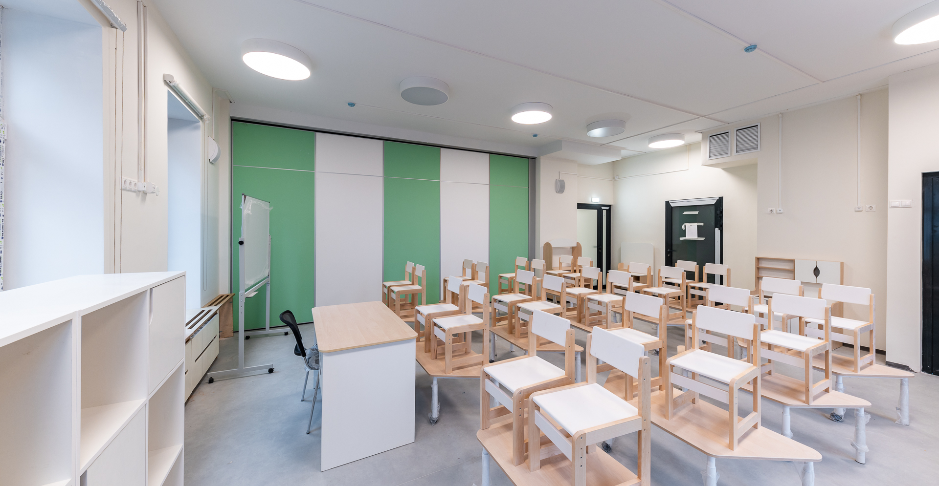 Фото проекта: Проект Nayada по установке раздвижных перегородок в детском саду «Лучи». Изображение № 4